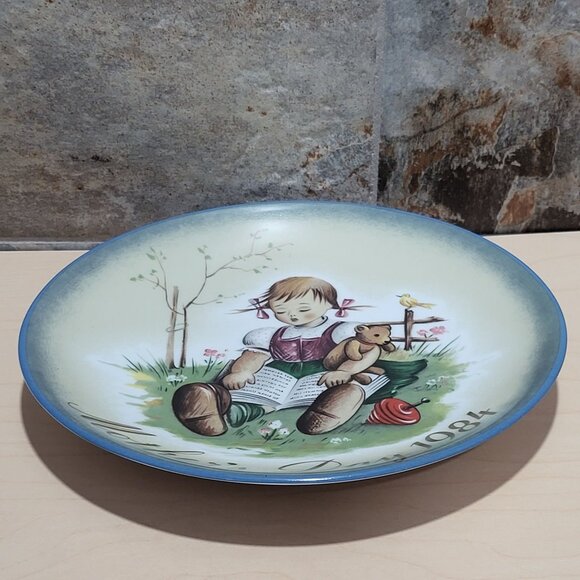 Schmid Hummel Mother's Day 1984 A Joy To Share Decorative Wall Hanging Plate - Picture 3 of 11